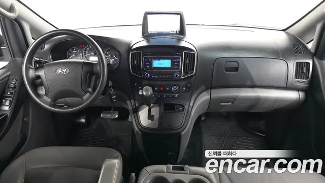 Hyundai Starex 2019 thumb 7