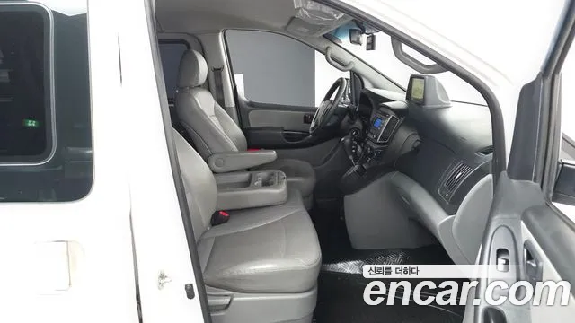 Hyundai Starex 2019 thumb 11