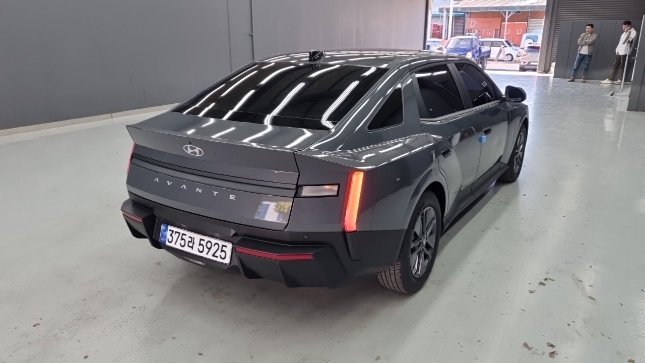 Hyundai Avante 2026 thumb 2