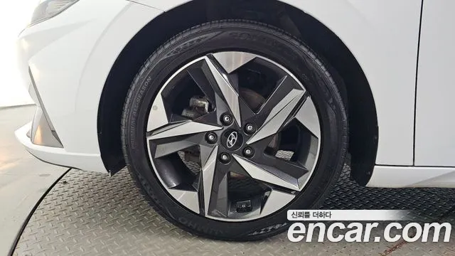 Hyundai Avante 2021 thumb 5