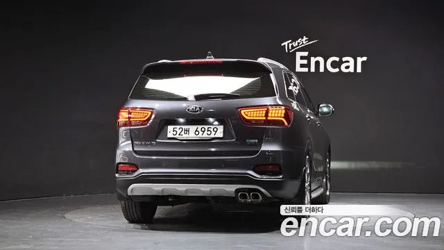 Kia Sorento 2018 thumb 3