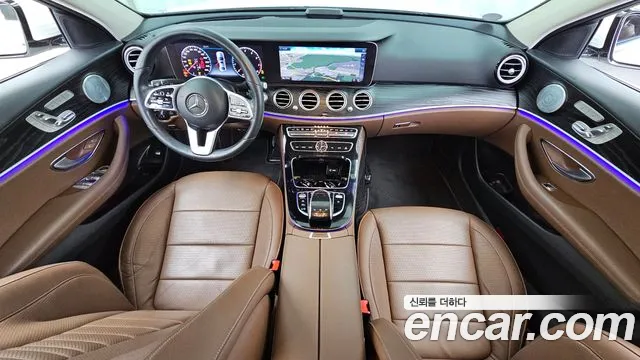 Mercedes-Benz E-Класс 2018 thumb 7