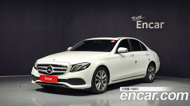 Mercedes-Benz E-Класс 2018 thumb 11