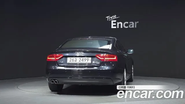 Audi A5 2013 thumb 4