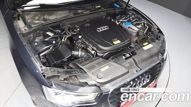 Audi A5 2013 thumb 6