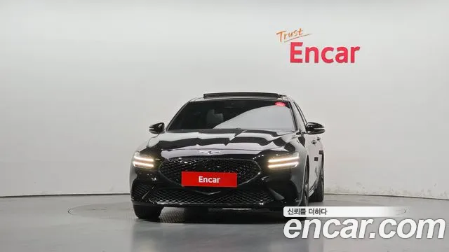 Genesis G70 2022 thumb 3