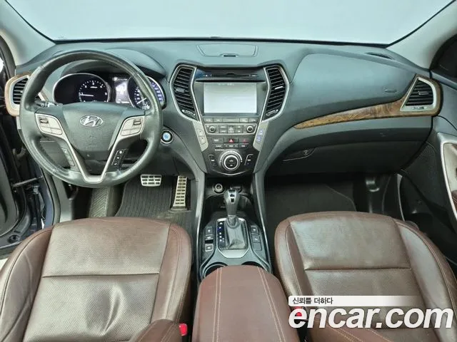 Hyundai Santa Fe 2017 thumb 5