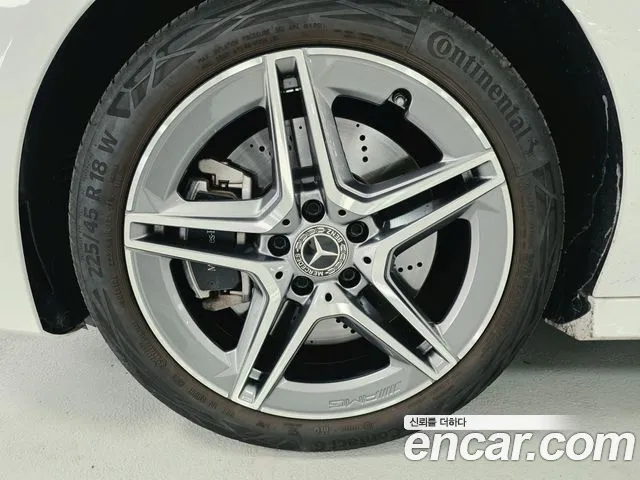 Mercedes-Benz CLA 2026 thumb 5