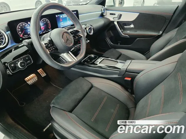 Mercedes-Benz CLA 2026 thumb 9