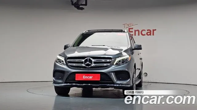 Mercedes-Benz GLE 2018 thumb 2