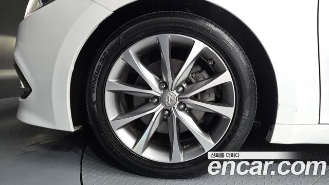 Hyundai Grandeur 2015 thumb 5