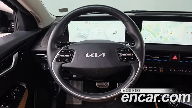 Kia EV6 2022 thumb 12