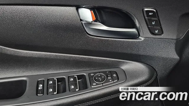 Hyundai Santa Fe 2021 thumb 12