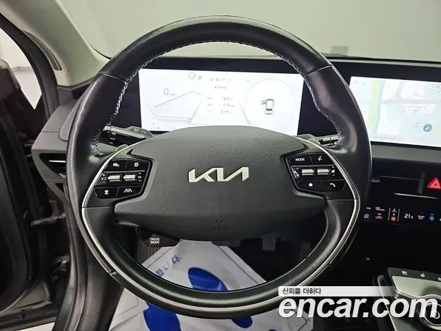 Kia EV6 2022 thumb 9
