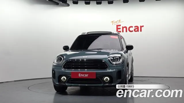 MINI Countryman 2021 thumb 2