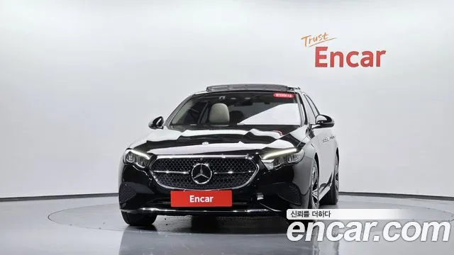 Mercedes-Benz E-Класс 2024 thumb 2