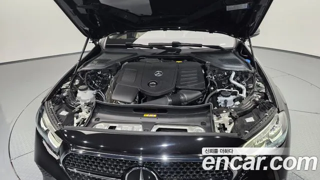Mercedes-Benz E-Класс 2024 thumb 5