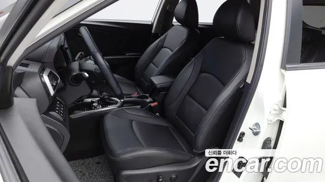 KG_Mobility_Ssangyong TIBOLI 2023 thumb 10