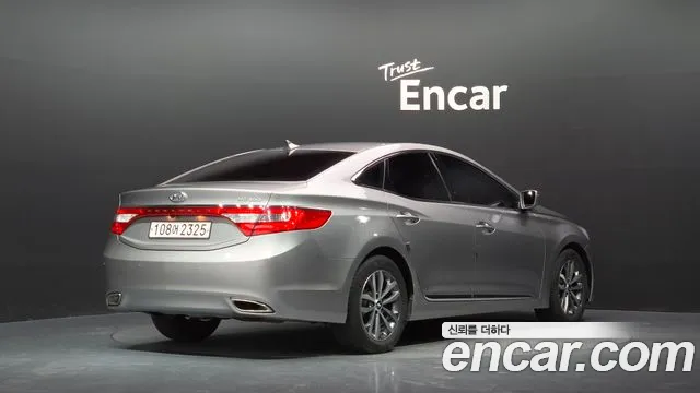 Hyundai Grandeur 2012 thumb 2