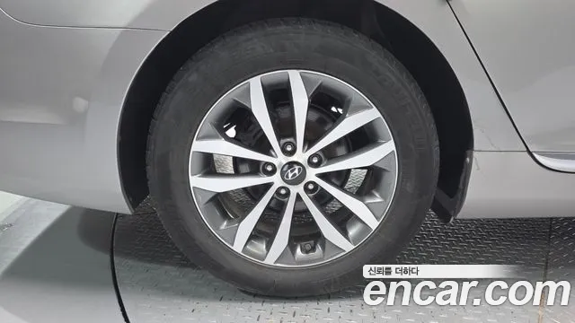 Hyundai Grandeur 2012 thumb 5