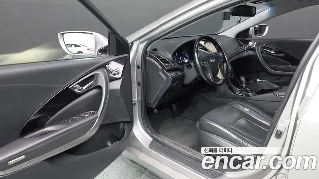Hyundai Grandeur 2012 thumb 10