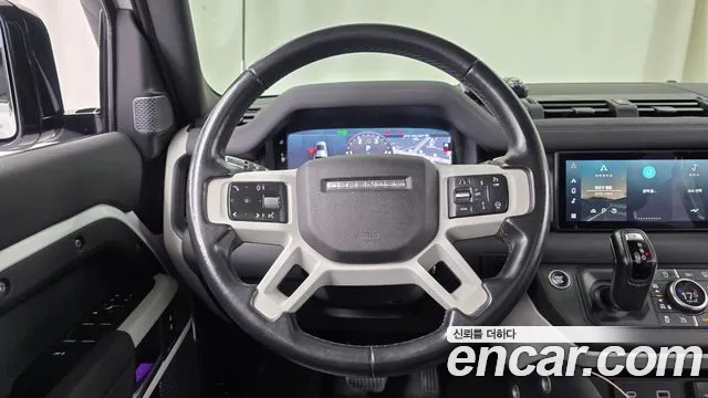 Land Rover Defender 2021 thumb 12