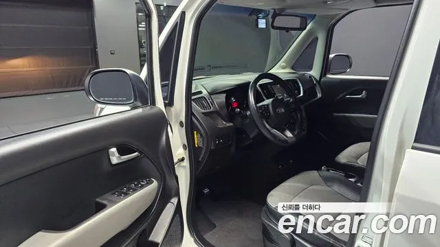 Kia Ray 2019 thumb 10