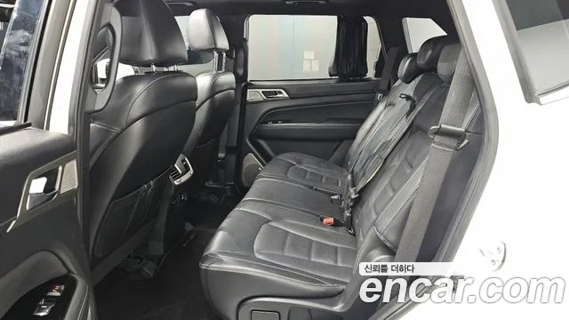 KG_Mobility_Ssangyong Rexton 2017 thumb 12