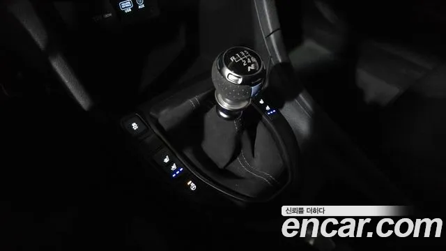 Hyundai Veloster 2019 thumb 9