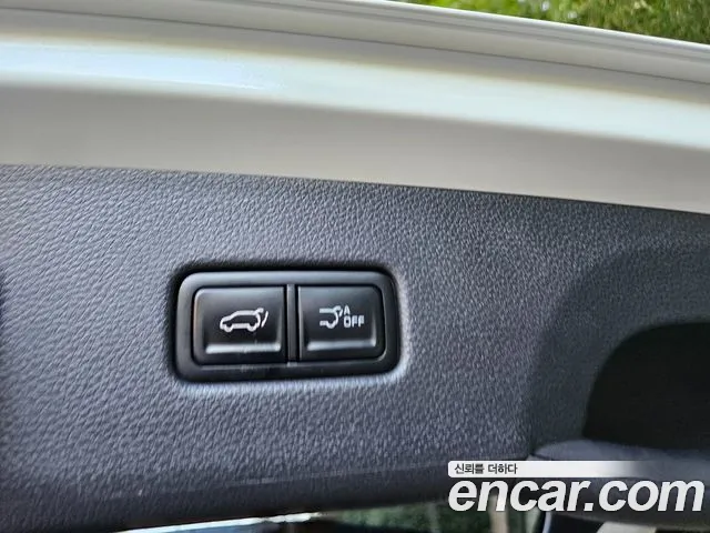 Kia Carnival 2024 thumb 6