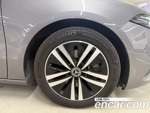 Mercedes-Benz A-Класс 2022 thumb 5