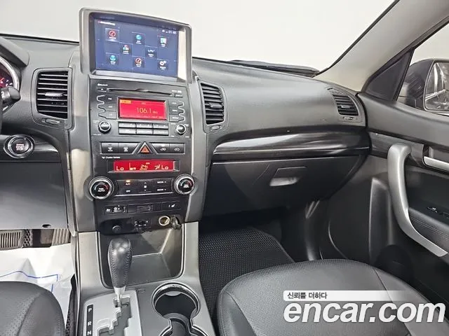 Kia Sorento 2009 thumb 10