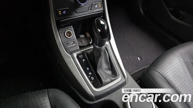 Hyundai Avante 2013 thumb 8