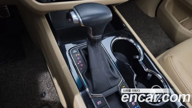 Kia Carnival 2019 thumb 9
