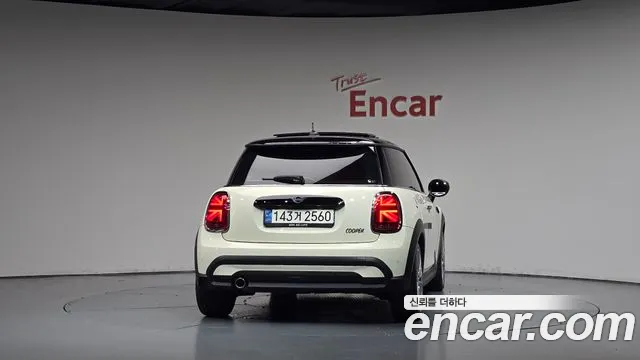 MINI Hatch 2021 thumb 3