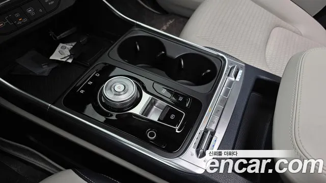 Kia Carnival 2024 thumb 9