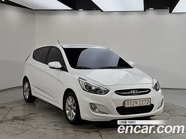 Hyundai Accent 2017 thumb 2