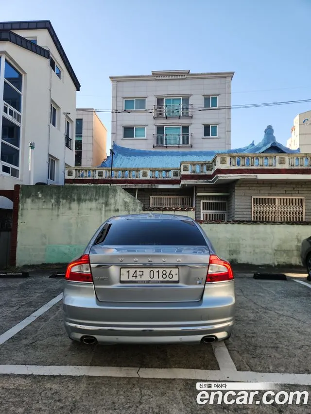 Volvo S80 2016 thumb 4