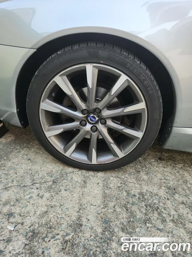 Volvo S80 2016 thumb 5