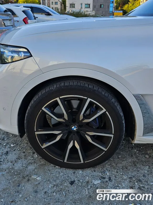 BMW X7 2020 thumb 5