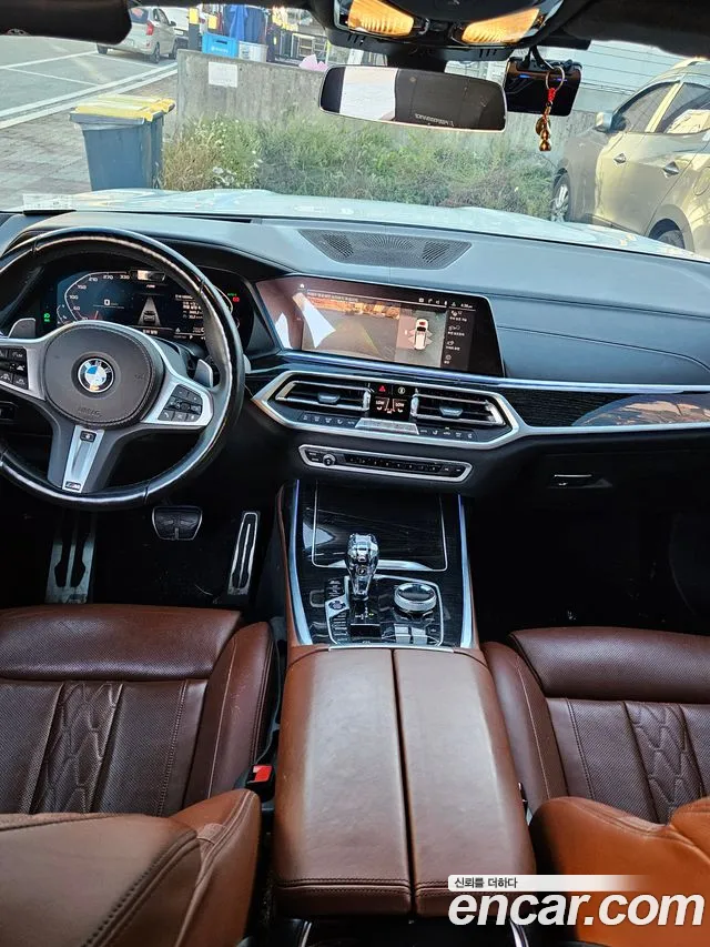 BMW X7 2020 thumb 7