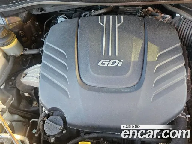 Kia Carnival 2017 thumb 6