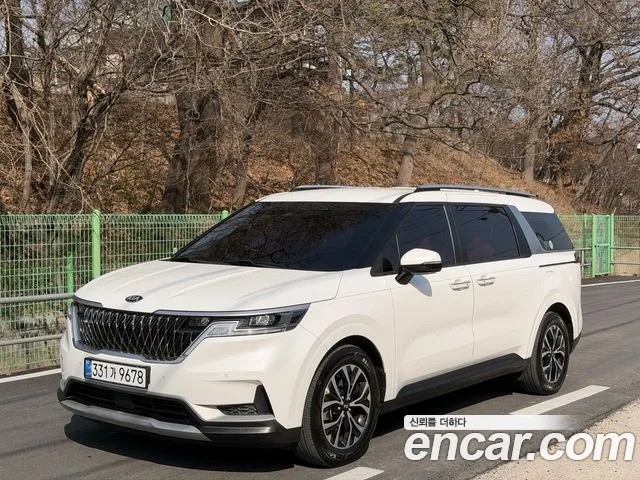 Kia Carnival 2021 thumb 11