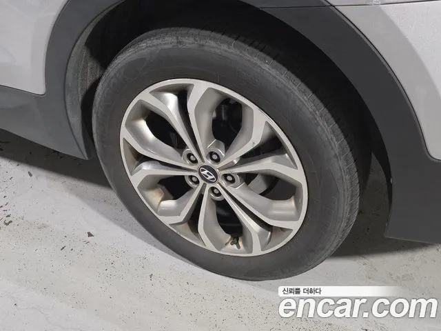 Hyundai Santa Fe 2013 thumb 5