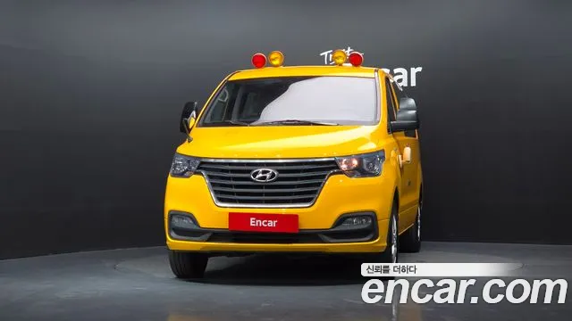 Hyundai Starex 2018 thumb 3