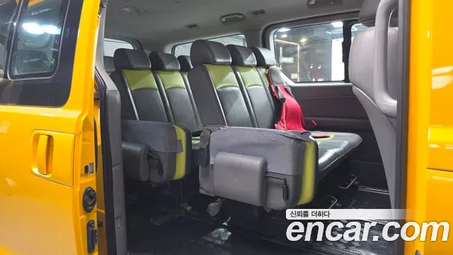 Hyundai Starex 2018 thumb 12