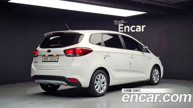 Kia Carens 2017 thumb 2