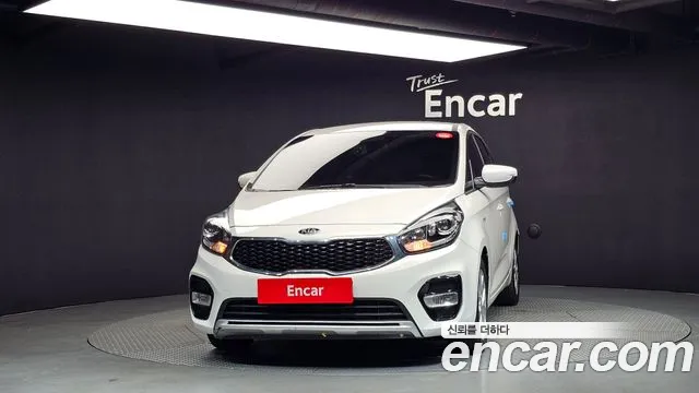 Kia Carens 2017 thumb 3