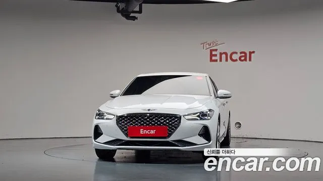 Genesis G70 2019 thumb 3