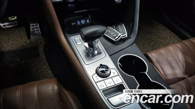 Genesis G70 2019 thumb 9